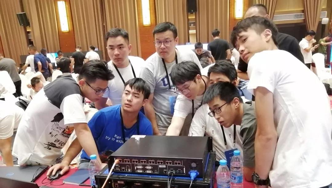 J9����|����վ����