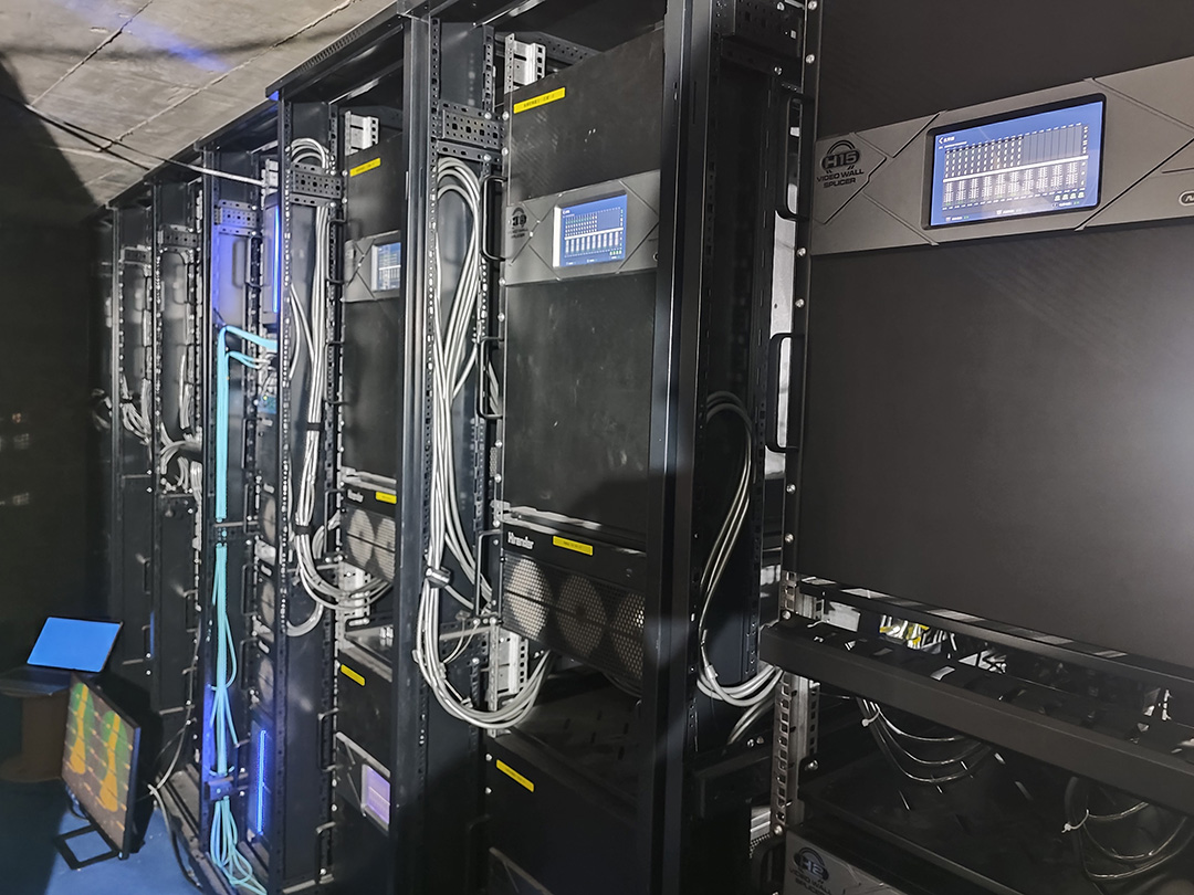 J9����|����վ����