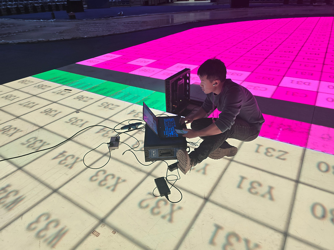 J9����|����վ����